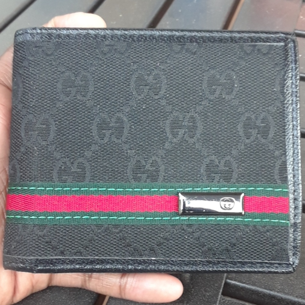 Gucci wallet